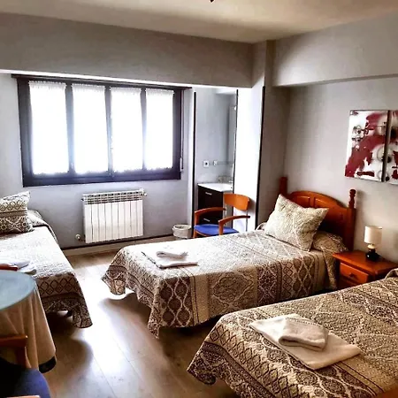 El Pesquero Konukevi Burgo